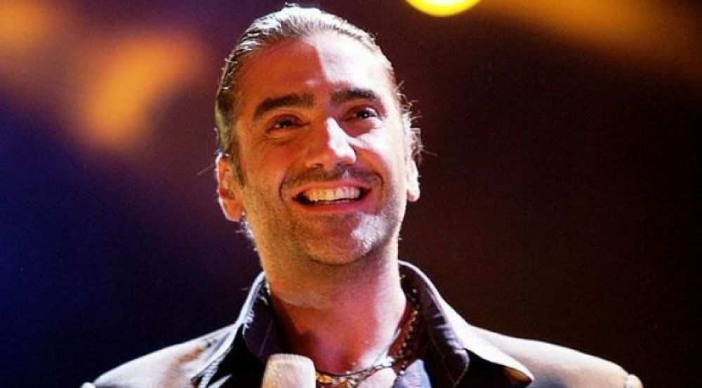 Alejandro Fernández regresa a sus raíces con un disco de mariachi