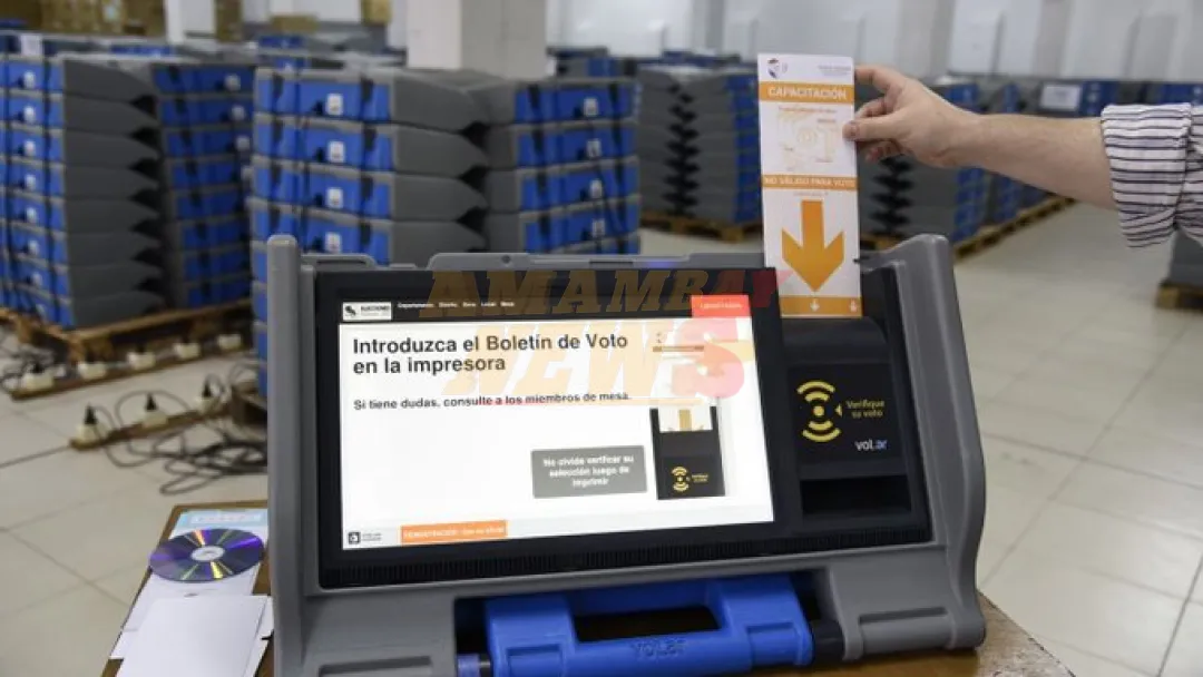 Medida cautelar suspende licitación de máquinas de votación