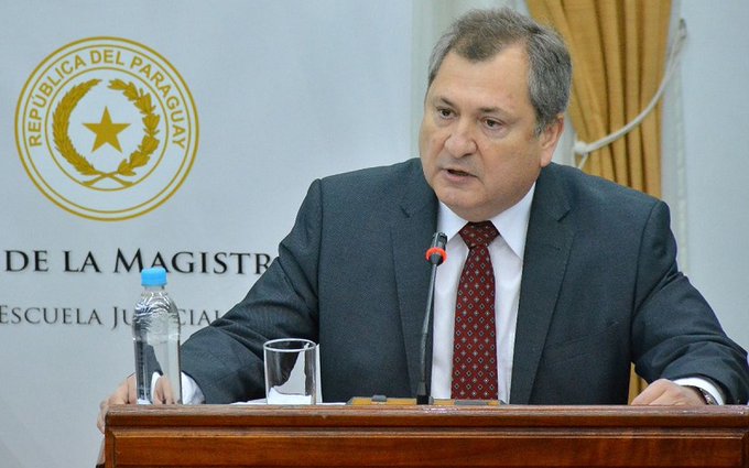 Ministro de la Corte recibe denuncias contra jueza que suspende audiencias por “motivos particulares”
