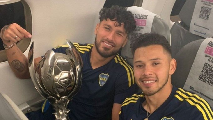 Bruno Valdez disfruta de su primer título con Boca Juniors