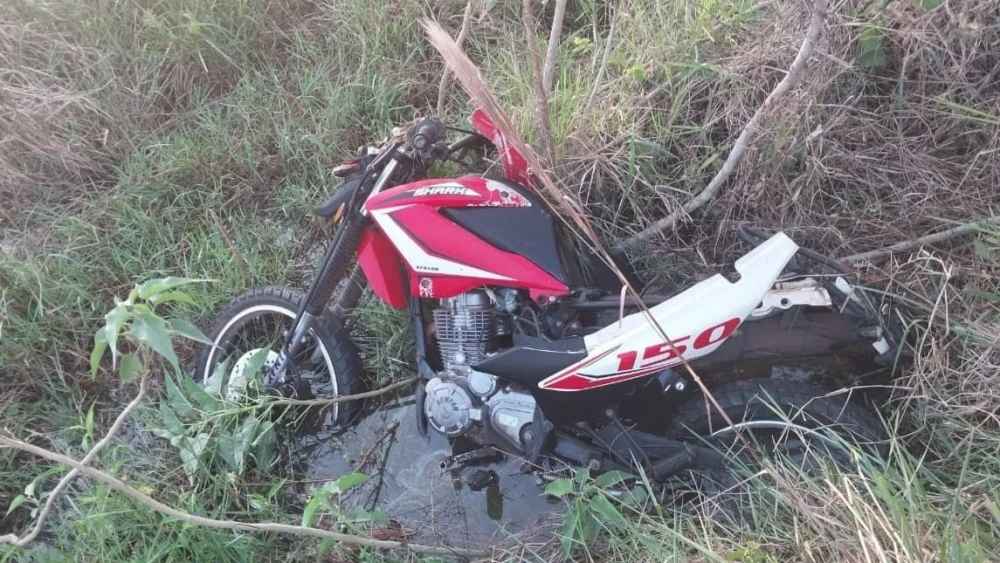 Hallan muerto a un joven en una cuneta en Horqueta