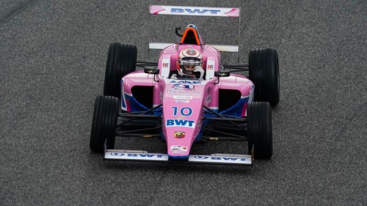 Joshua Duerksen triunfa en Mugello