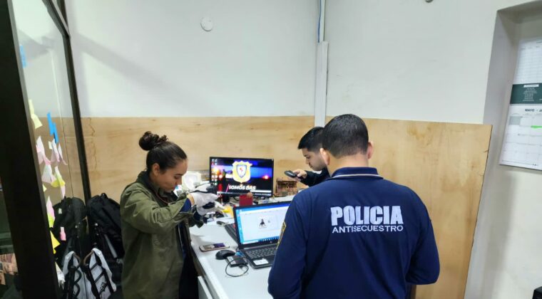 Imputan a interno que se hacía pasar por productor porno para extorsionar