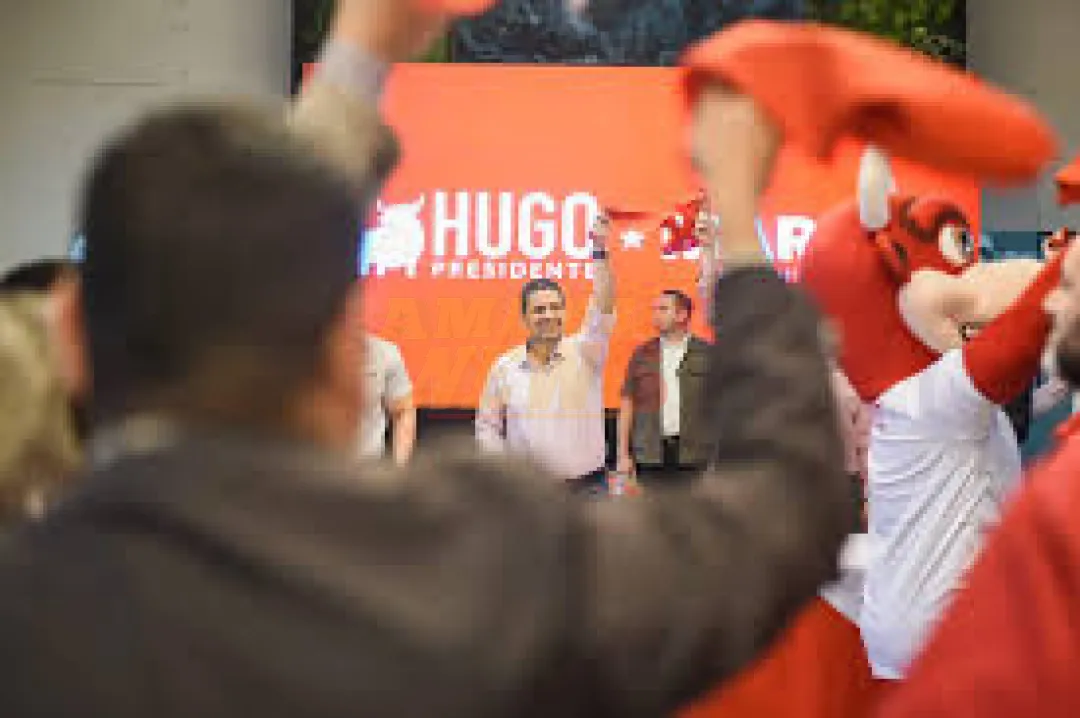 El abdismo instala que Velazquez podría bajar su candidatura y siguen las fugas en el cartismo