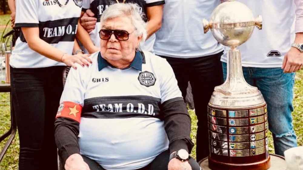 Osvaldo Domínguez Dibb, internado en terapia