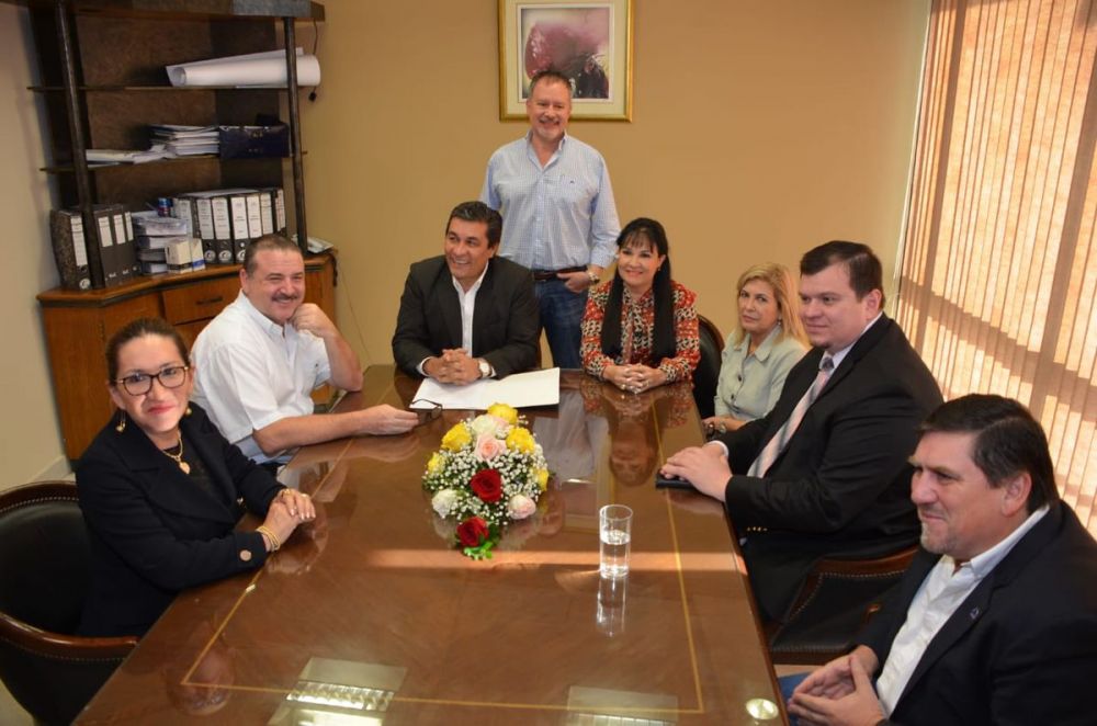 El pacto abdocartollanista traba la pérdida de investidura de Amarilla