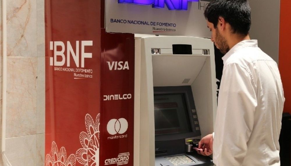 Pago de salarios a funcionarios públicos arranca esta tarde