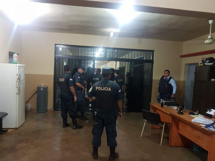 Fuga y amotinamiento del PCC en Penitenciaría de Misiones