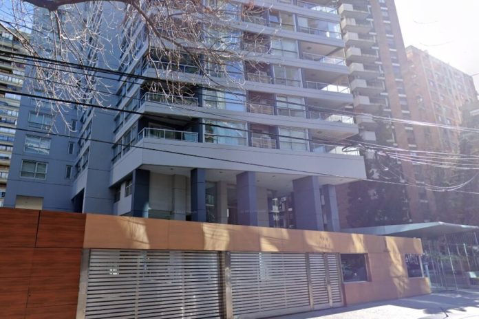 Un niño murió tras caer desde el décimo piso de un edificio en Palermo, Argentina