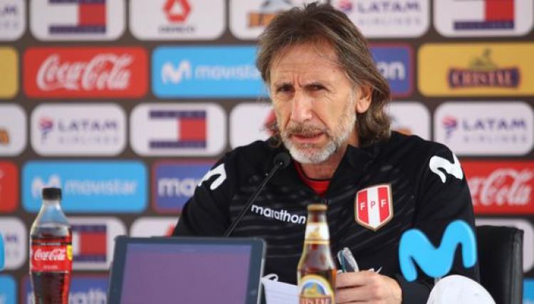 Gareca define ante Paraguay su futuro al frente de Perú