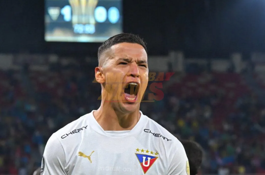 ¡Confirman la vuelta de Álex Arce al fútbol argentino!