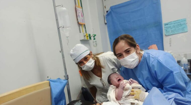 En el IPS, el primer bebé nació a la 1:13 de la madrugada