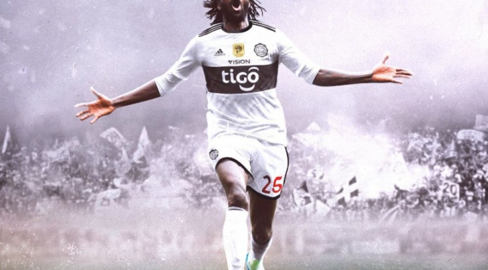 Trovato confirma la contratación de Emmanuel Adebayor