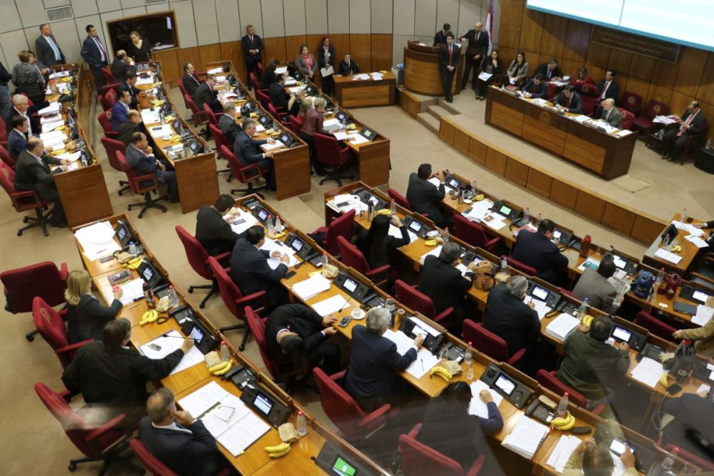 Postergan análisis de modificación del Código Penal