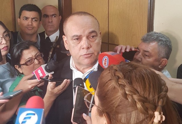 Diputado cuestiona informe final de CBI y afirma que está «contaminado»