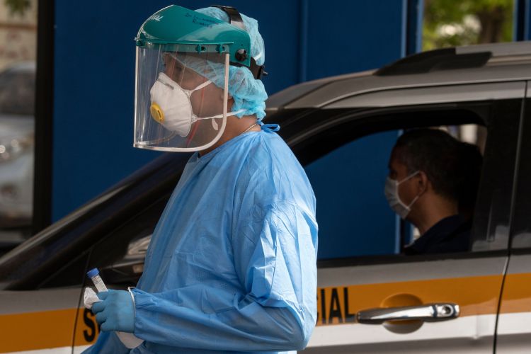 Casos confirmados por covid-19 en Argentina ascienden a 1.975 y ha habido 82 fallecidos
