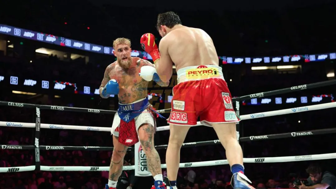 El ‘youtuber’ Jake Paul se impone por decisión unánime a Julio César Chávez Jr.