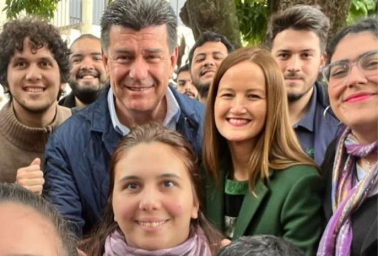 Analista considera que Sole Núñez no tiene el arrastre para ser dupla de Efraín Alegre