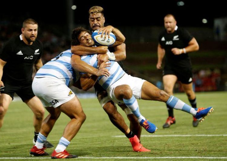 Federación argentina de rugby levanta sanción a jugadores de Los Pumas tras comentarios ofensivos