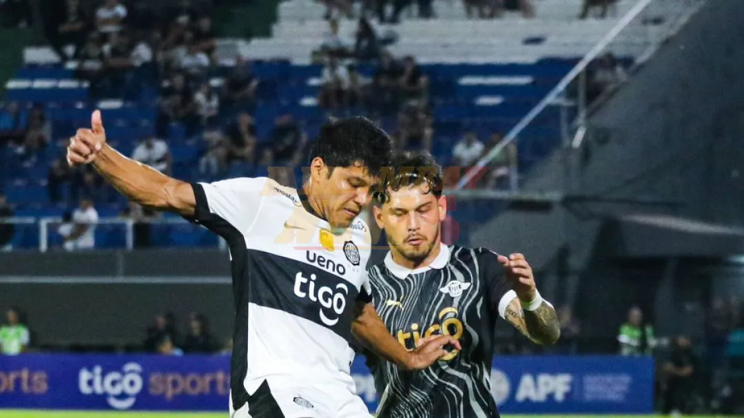 El “trueque” entre Olimpia y Libertad por Robert Rojas y Adrián Alcaraz