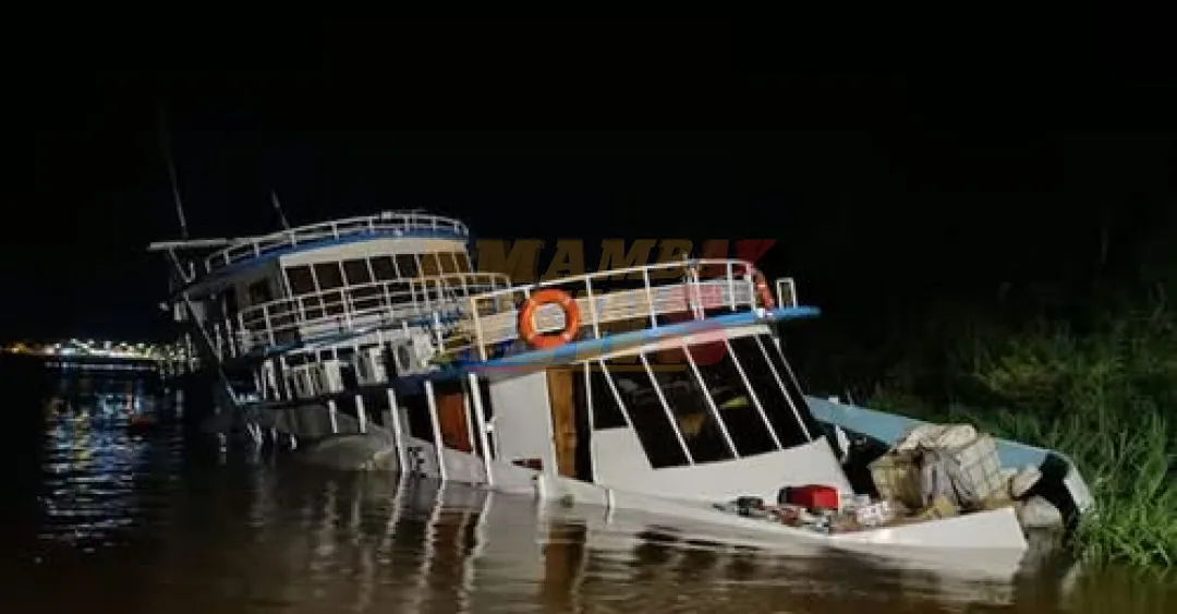 Rescate en el río Paraguay: yate se hunde con 13 personas a bordo