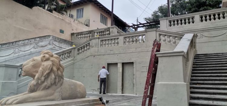 Prosigue restauración de la escalinata de Asunción
