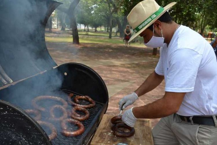 Presentan festival del batiburrillo en modo covid-19