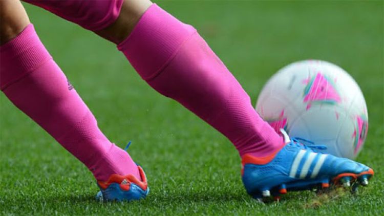 Entrenador argentino es denunciado ante FIFA por acoso sexual a jugadoras de fútbol