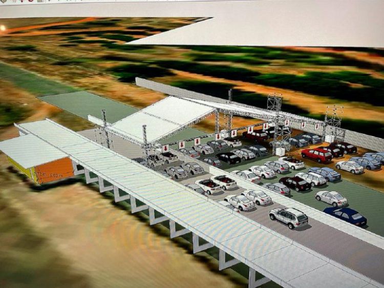 Gobierno alista vacunatorio masivo en el Autódromo ex Aratirí