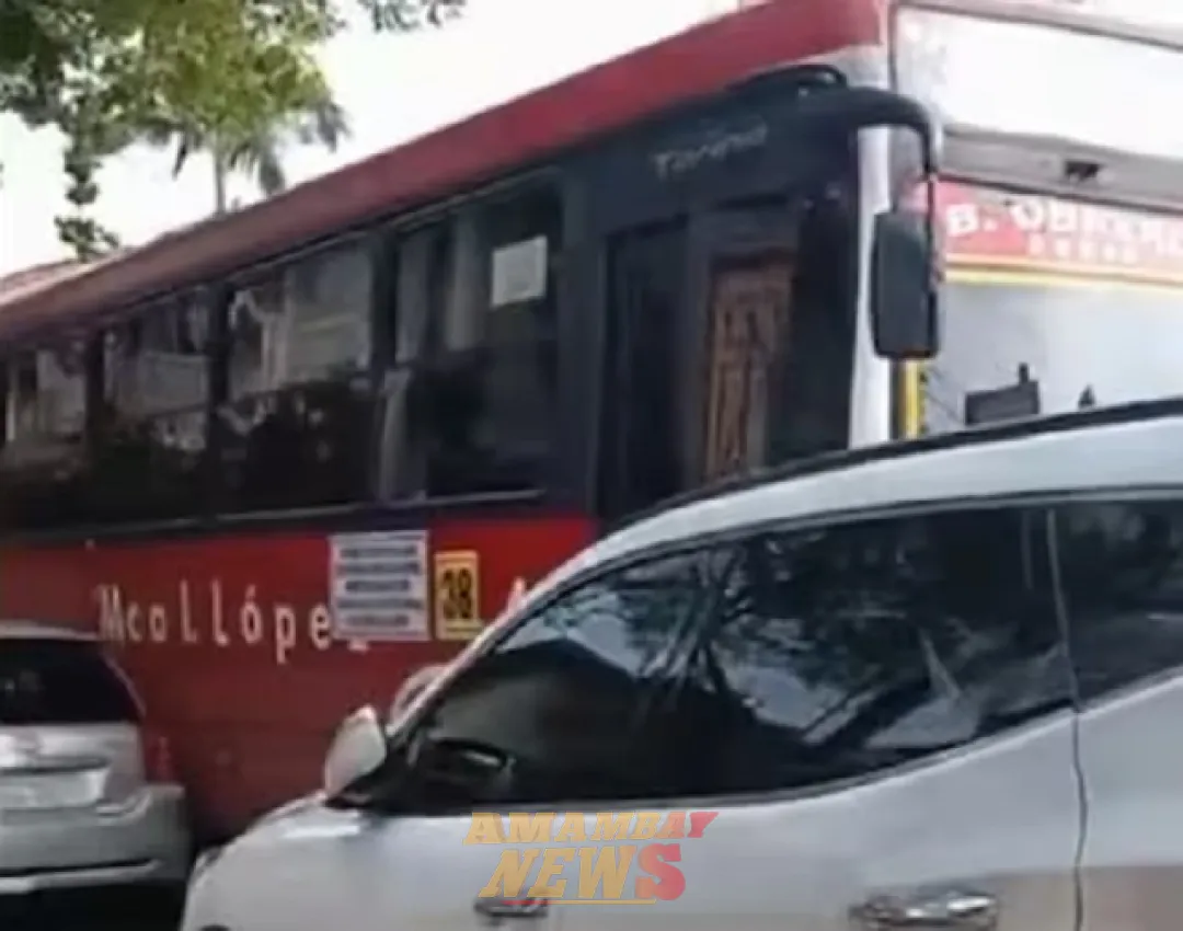 Bus de la línea 38 choca contra autos en Asunción