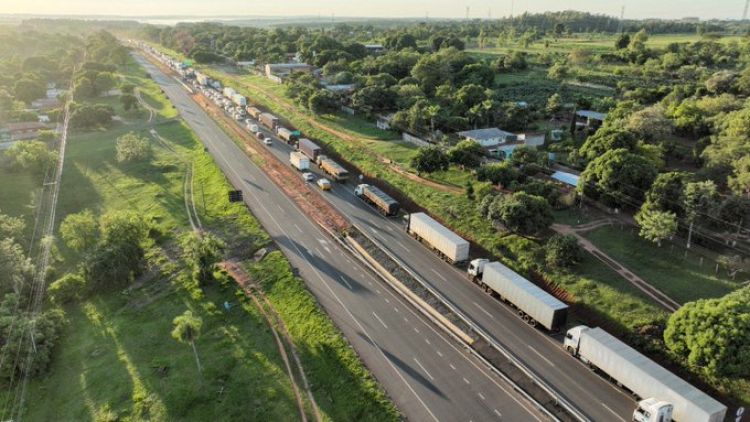 Camioneros analizan ir a un nuevo paro ante suba del combustible
