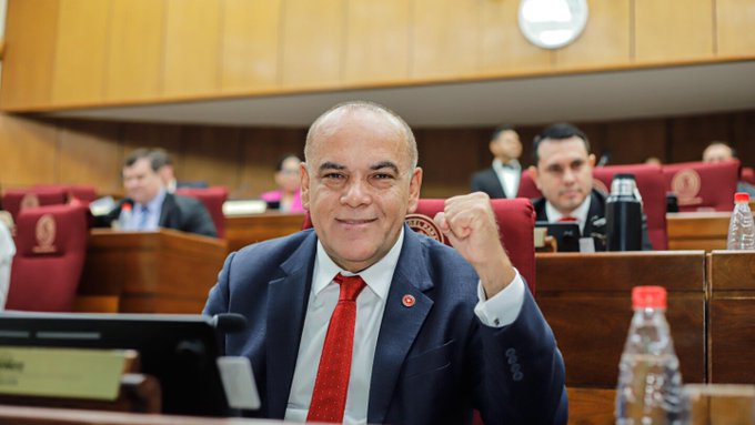 Denuncia contra Bachi dormía en Fiscalía y ahora que es titular del Congreso piden desestimarla
