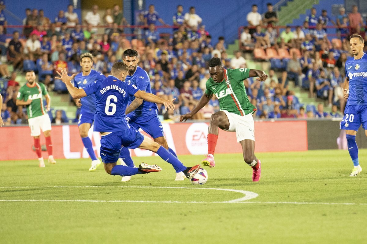 Omar Alderete reaparece en Getafe justo antes de las Eliminatorias