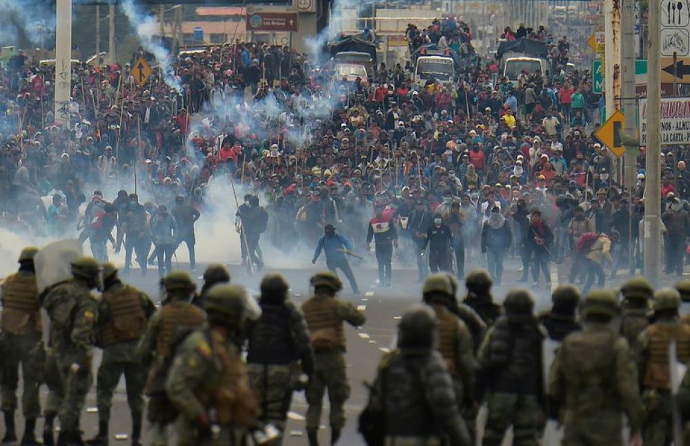Los indígenas toman Quito y ponen en jaque al gobierno de Lenín Moreno