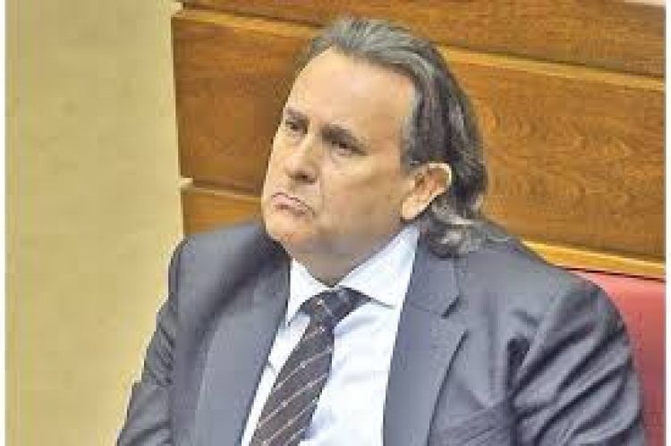 Gerente de Tabesa se presentó pero no declaró ante comisión de lavado de dinero