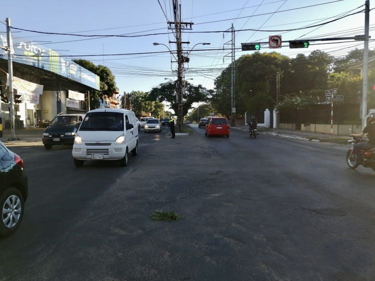 Se expiden licencias sin ninguna prueba en ciudades del “interior” y circulan en Capital, dicen