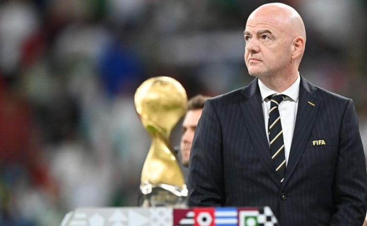 Mundial cada 2 años generaría USD 4.400 millones extra durante 4 años, según FIFA