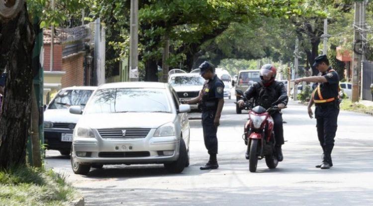 Abogado reitera que barreras son ilegales: Vivimos en un estado policíaco