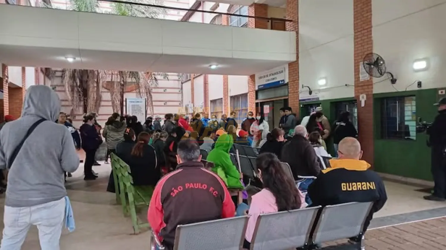 Médicos cuestionan a Peña por precariedad y tercerizaciones en salud
