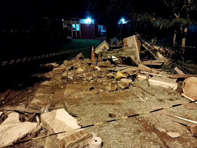 Roban cajero automático ubicado frente a una comisaría, en la localidad de Yatytay