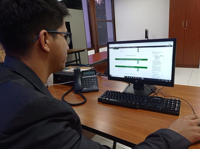 Lanzan programa de becas de masterado en España para funcionarios públicos