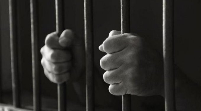 Abusó de su hijastra por 7 años hasta que quedó embarazada, ahora está preso