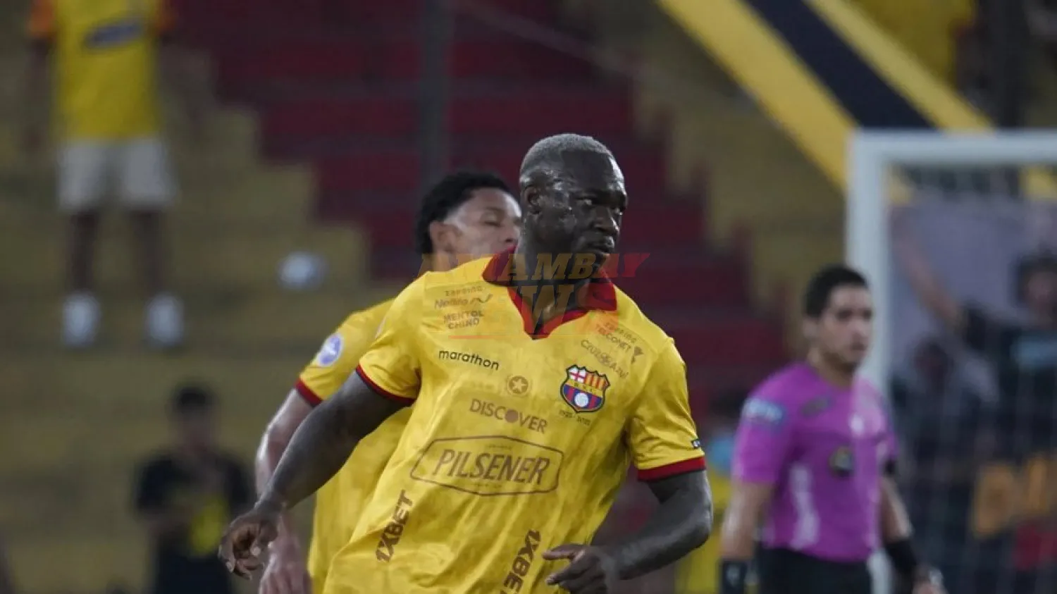Felipe Caicedo piensa en el retiro tras asesinato de Mario Pineida
