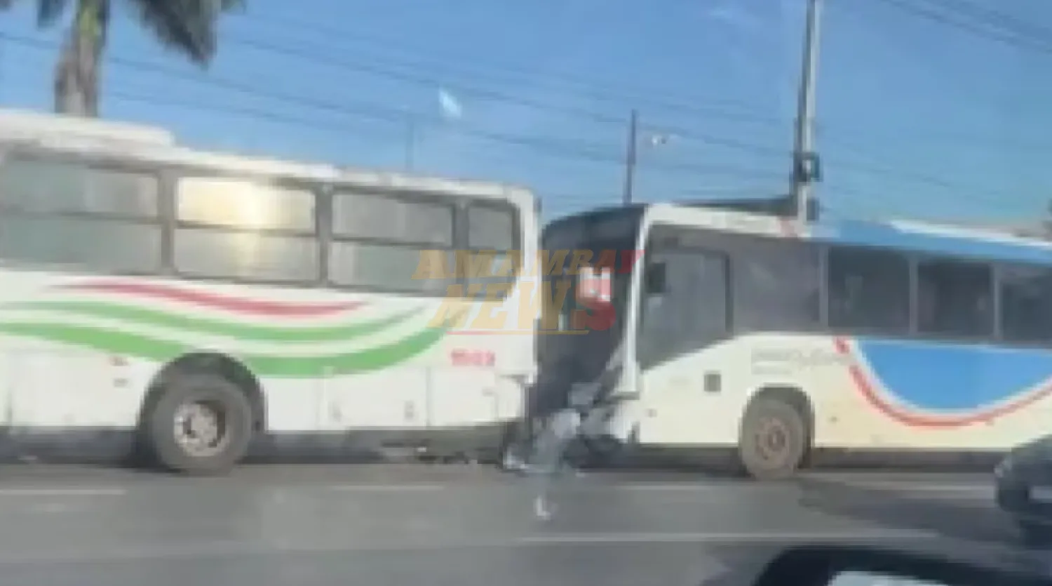 Más de 15 heridos tras choque entre dos colectivos en Loma Pytã