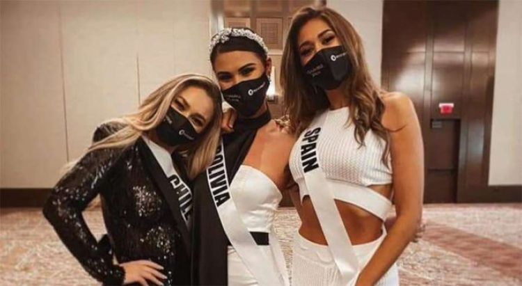 Las mujeres más bellas de 74 países hoy disputan la corona universal