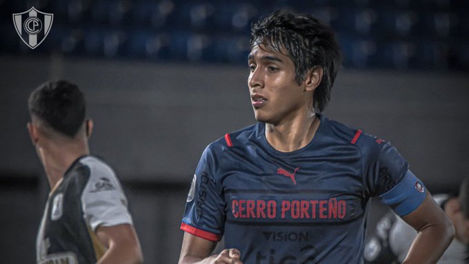 Alexis Duarte queda desafectado de la Albirroja