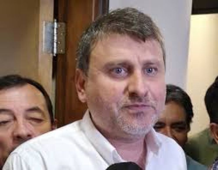 Camioneros de Tobatí declararán persona no grata al presidente de Petropar si no cumple con descuentos