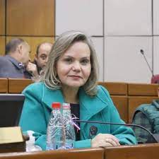 Senado convoca a exministro de Justicia y al actual para explicar hechos denunciados por exfuncionaria