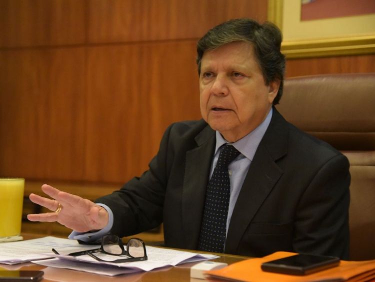 Euclides Acevedo afirma que hay indicios de que scar Denis sigue con vida