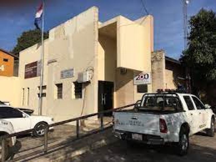 Directora, y otras dos docentes detenidas por abuso en colegio